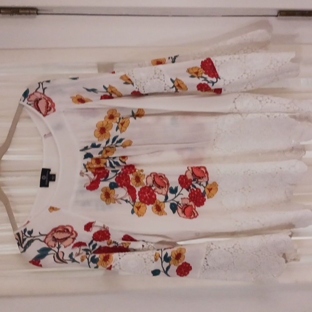 Woman's blouse